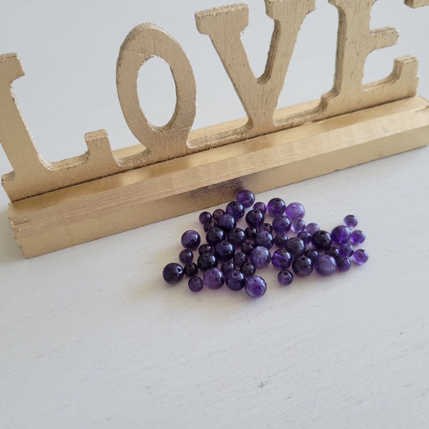 Borahae 보라해 BTS ARMY Amethyst Bracelet Seven White Hearts K-Pop Gift